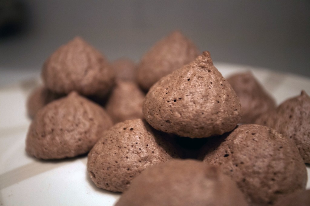 Meringues au chocolat La Cuisine de Monica