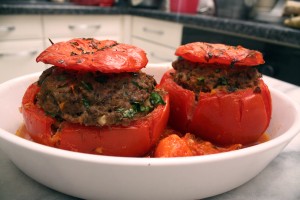 Lire la suite à propos de l’article Tomates farcies par Mamy Monica
